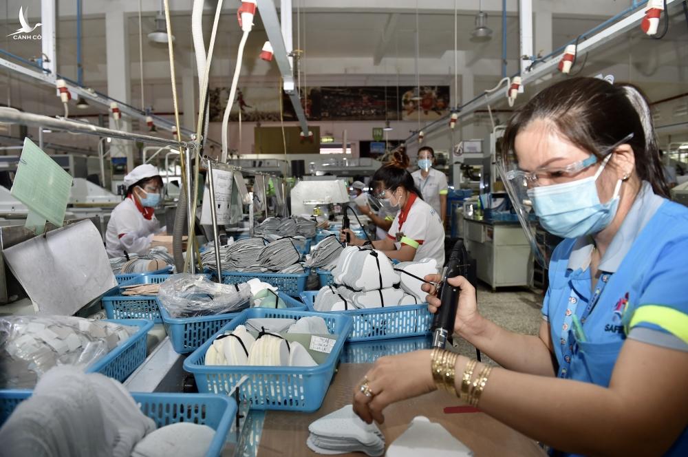 Thủ tướng Phạm Minh Chính kiểm tra công tác chống dịch ở Long An