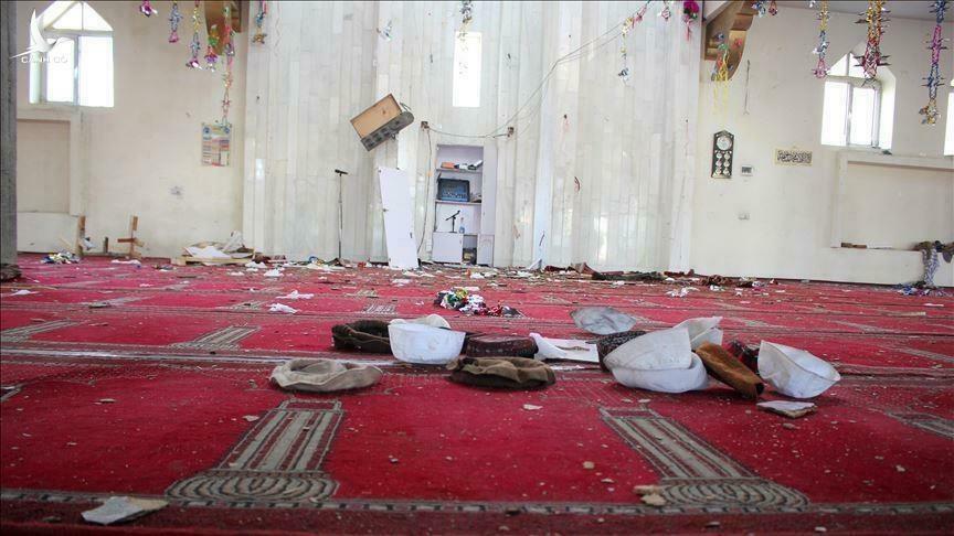 Kinh hoàng vụ đánh bom tự sát thảm khốc trong đền thờ, nhằm vào trẻ em