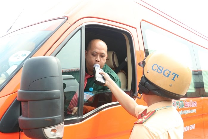 Chuyện cấm tuyệt đối nồng độ cồn khi tham gia giao thông Chuyện cấm tuyệt đối nồng độ cồn khi tham gia giao thông