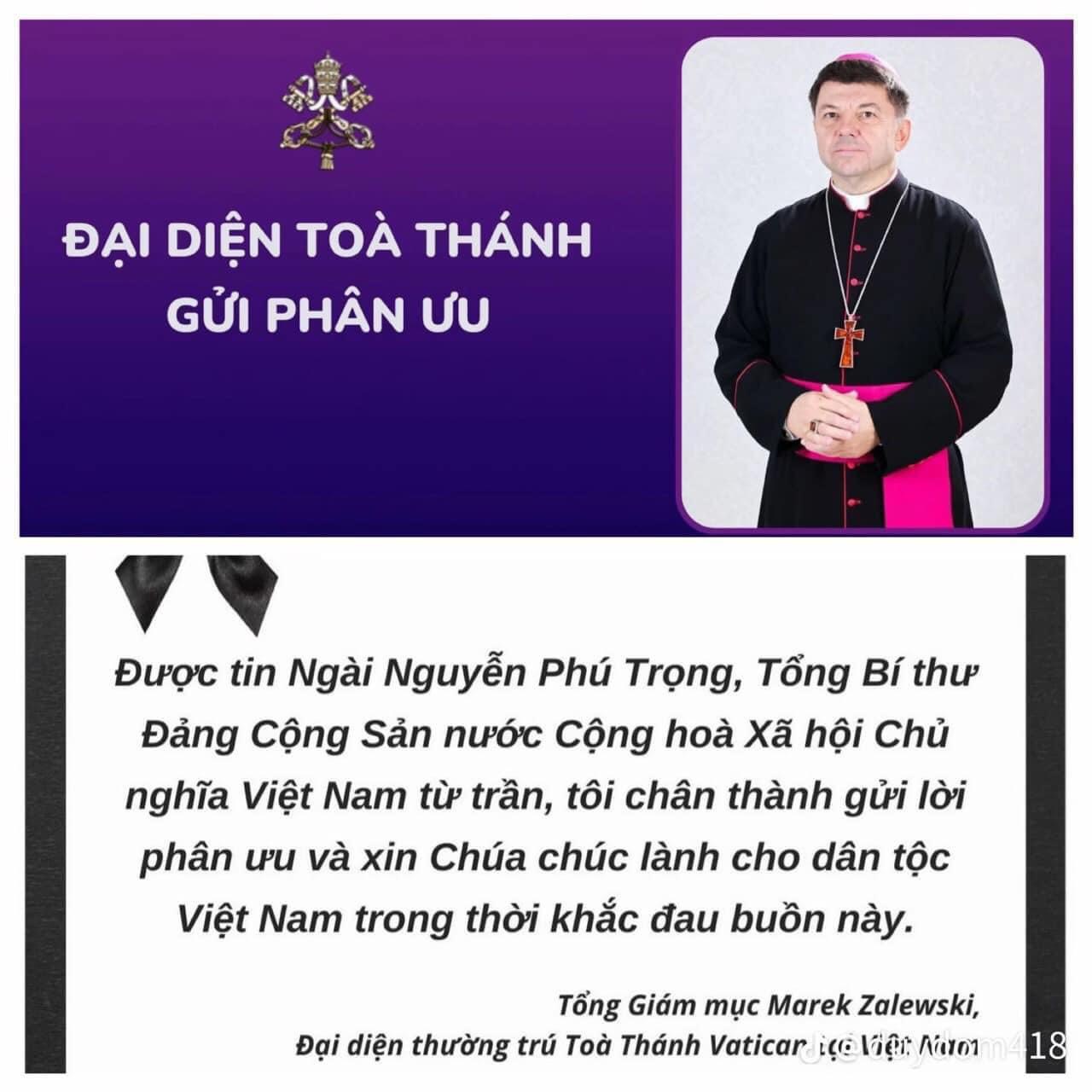 Người Công giáo thể hiện tình cảm, kính trọng Tổng Bí thư và cùng nỗi đau, mất mát của dân tộc Người Công giáo thể hiện tình cảm, kính trọng Tổng Bí thư và cùng nỗi đau, mất mát của dân tộc