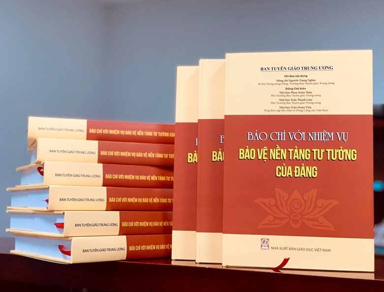 Vạch trần âm mưu, bản chất của cái gọi là ‘Giải thưởng nhân quyền Lê Đình Lượng’ (Bài 3) Vạch trần âm mưu, bản chất của cái gọi là ‘Giải thưởng nhân quyền Lê Đình Lượng’ (Bài 3)